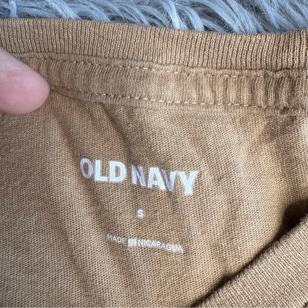 Old Navy Tshirt Mens Small The Rolling Stones Music Tongue Tan Short Sleeve